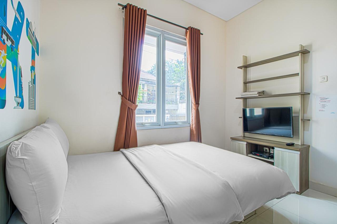Anggrek Residence Jakarta Exterior photo